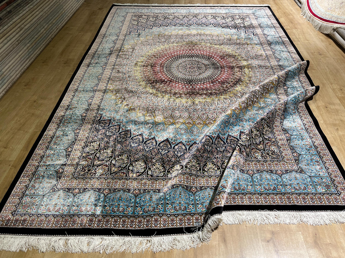 7x10 Ft Blue Silk Rug, Classic Medallion Design, Traditional Pattern