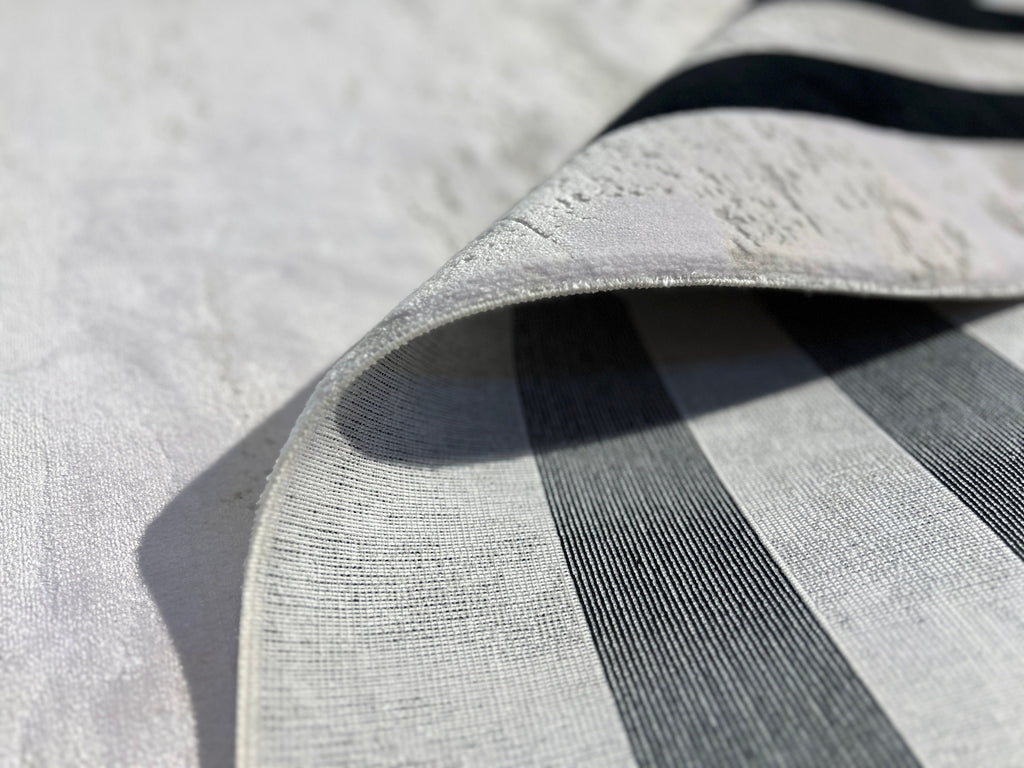5x8 ft Gray and Black Bamboo Area Rug, Modern Turkish Carpet