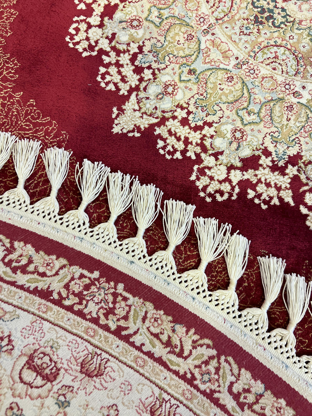 Round Silk Rug, Red Classic Turkish Carpet, Floral Medallion