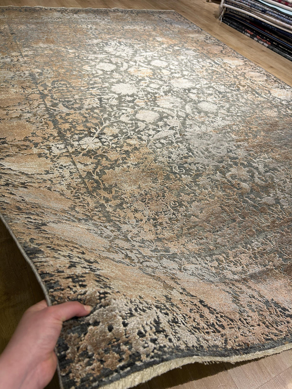 5x8 ft Brown Gray Bamboo Rug with Antique Distressed Design