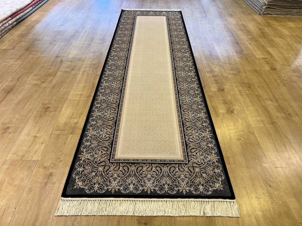 Black and Cream Silk Runner Rug, 3x10 ft, Classic Luxury Hallway Rug