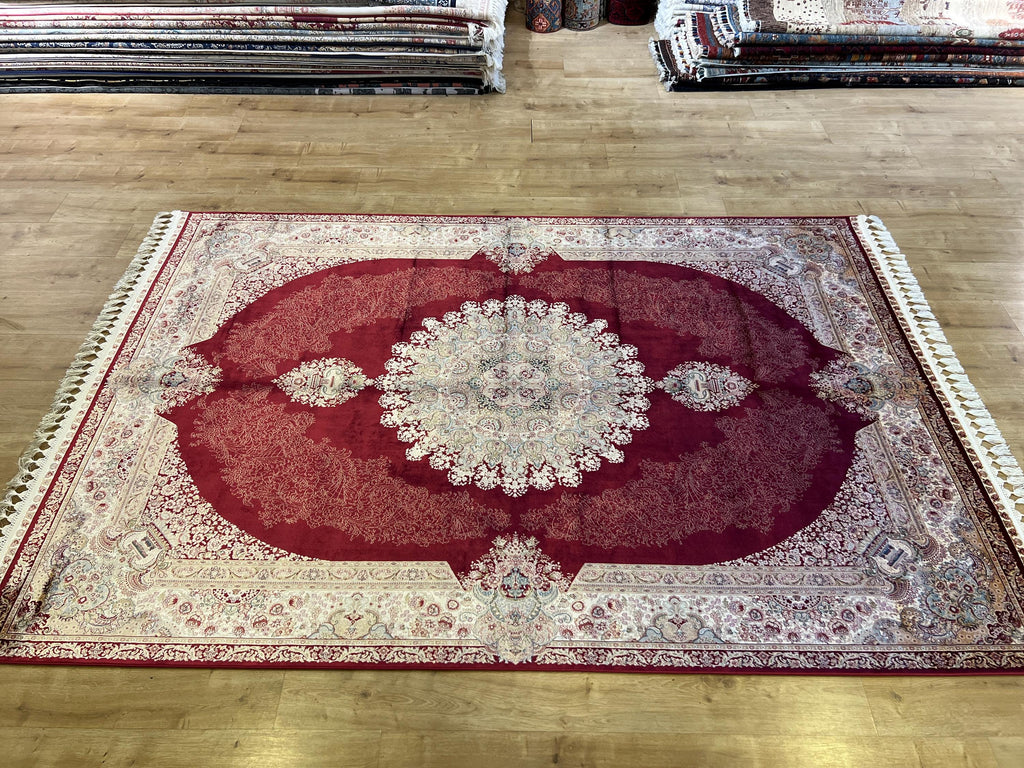 5x8 ft Red Silk Rug, Grand Gold Medallion, Classic Turkish Style, Luxury Carpet