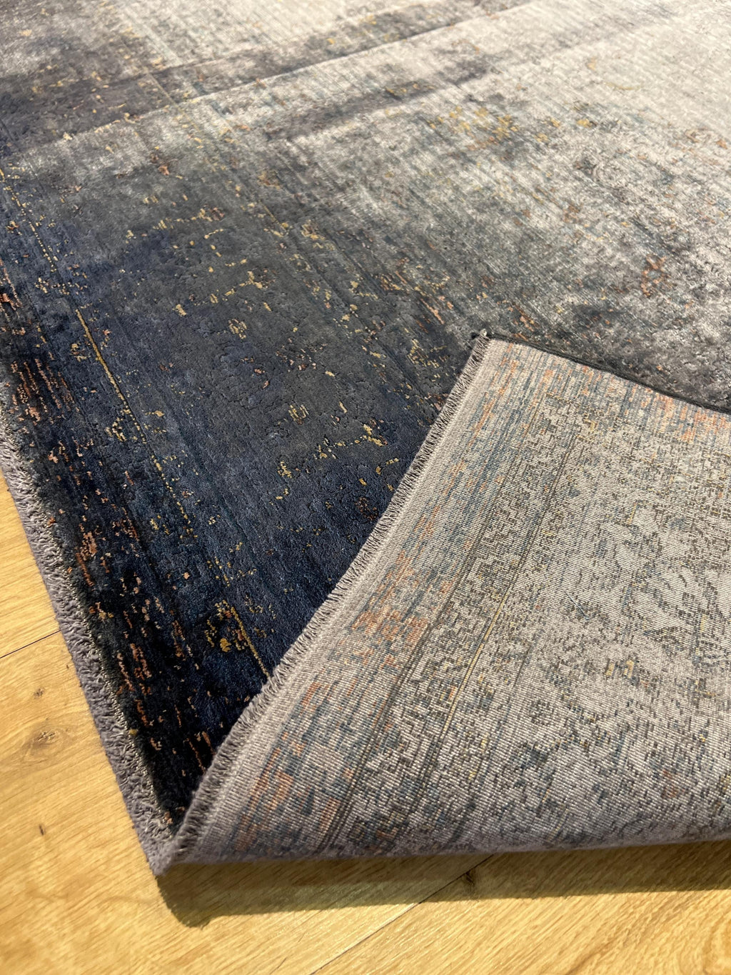7x10 ft Gold Gray and Smoky Colors Bamboo Modern Carpet, Antique Distressing Pattern
