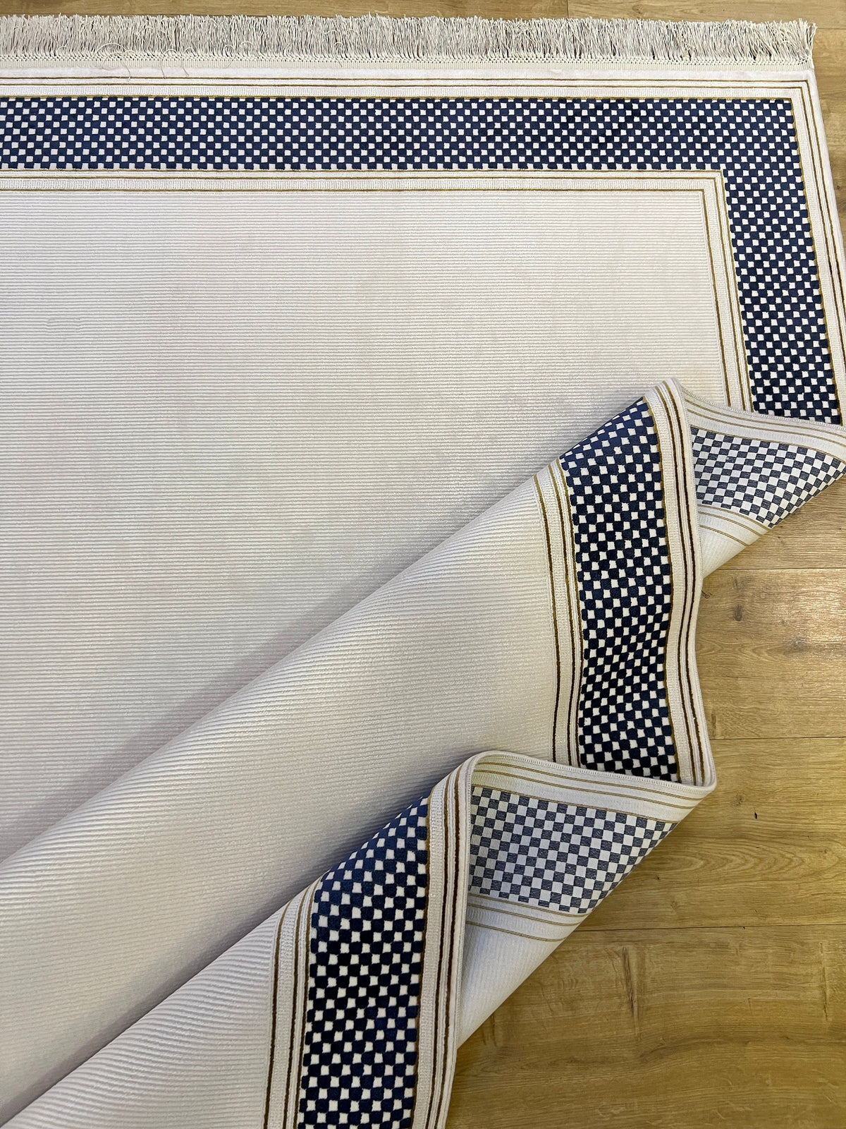 White and Blue Bamboo Rug, Bordered Minimalist Rug, 5x8 ft