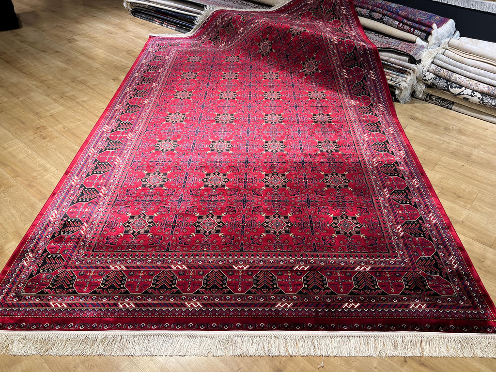 7x10 Ft Red Traditional Luxury Silk Rug With Geometric Motifs