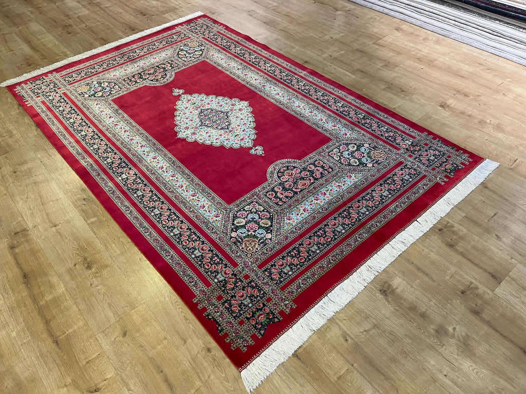 Floral Silk Rug, Floral Medallion and Border Design Classic Luxury Carpet