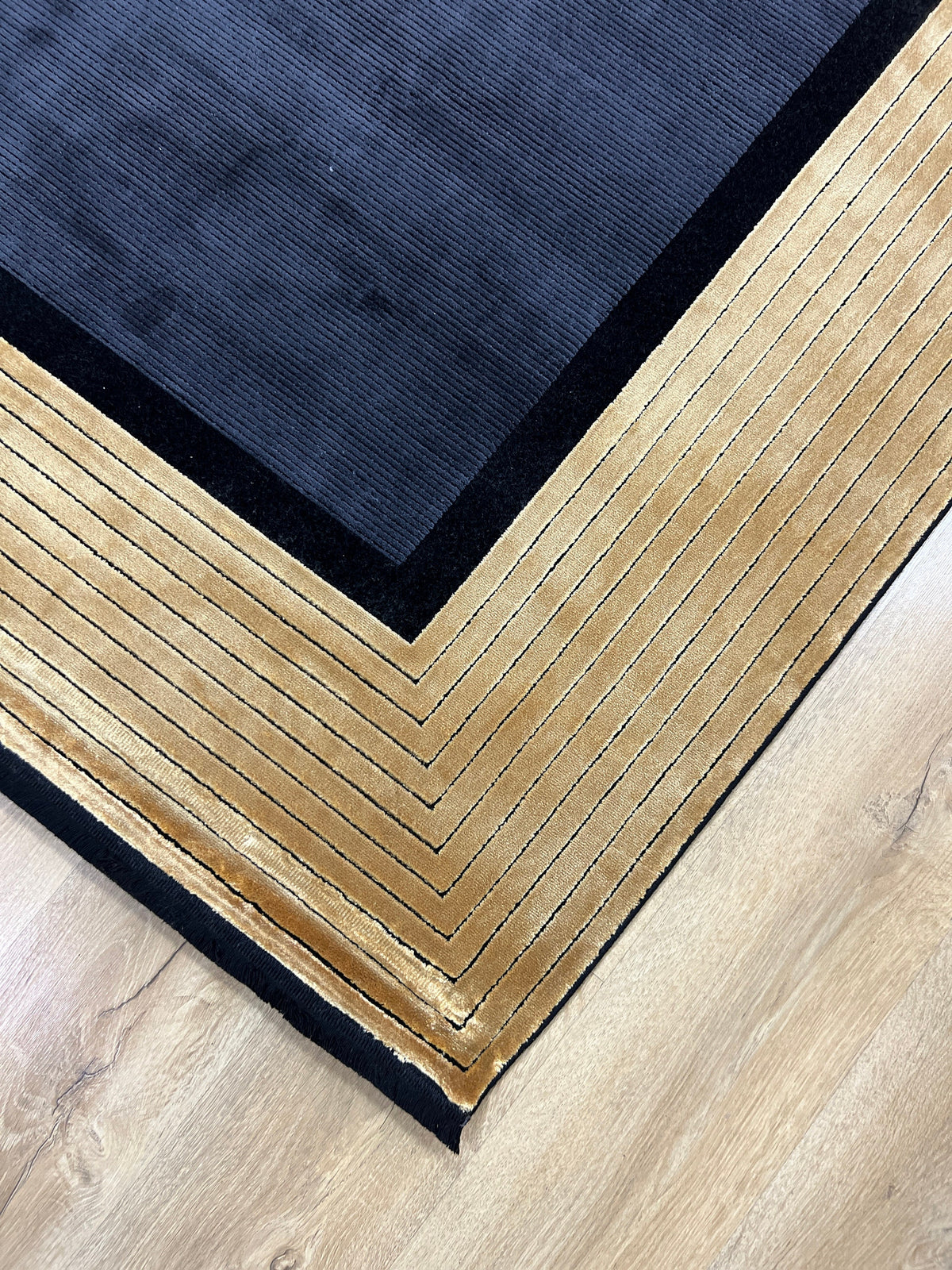 5x8 Turkish Modern Rug, Black & Gold Bamboo Acrylic Rug