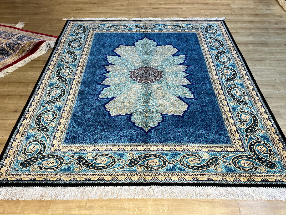 5x8 ft Blue Silk Rug, Classic Medallion Design, Luxury Home Decor