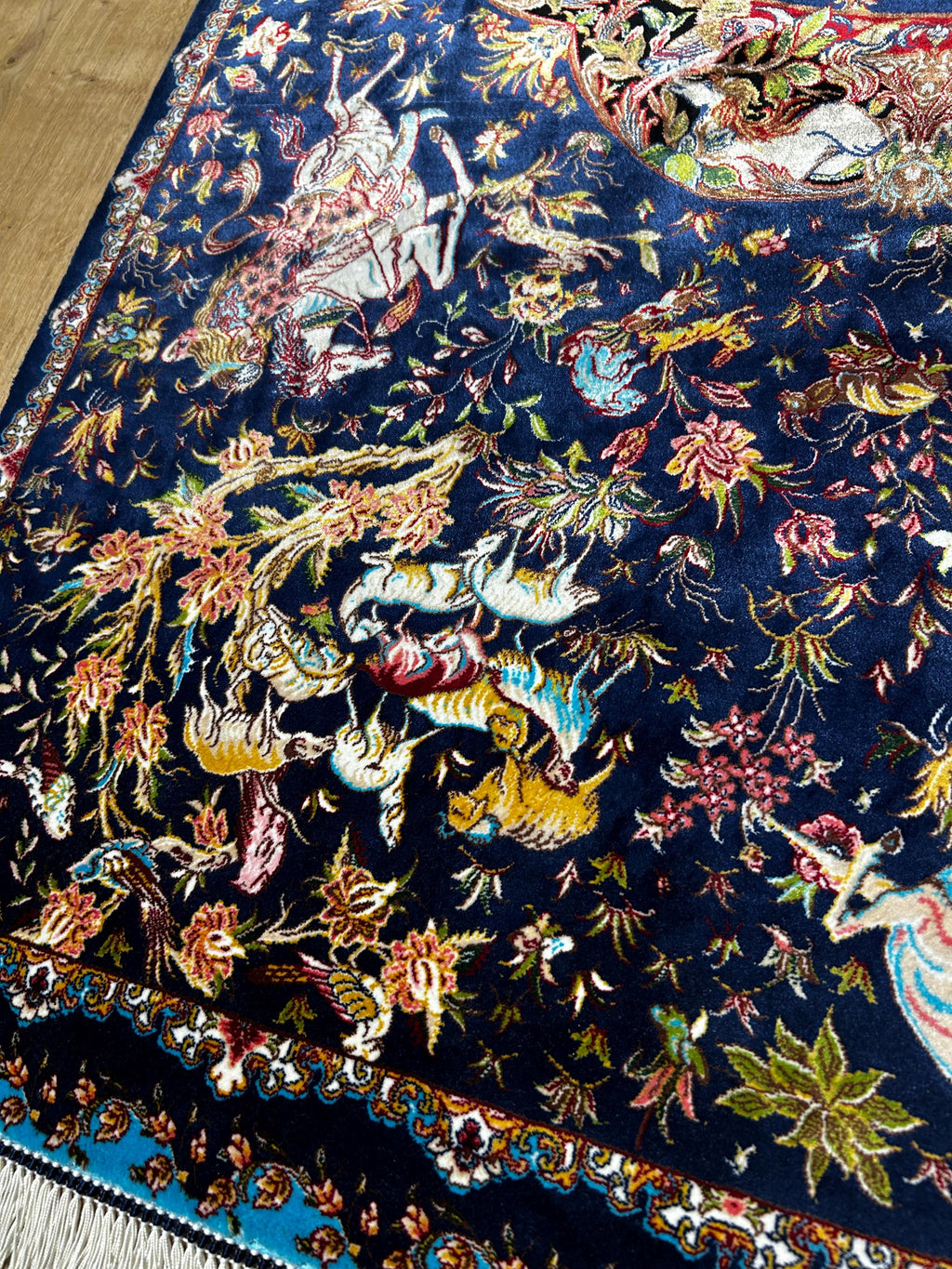 Blue Decorative Silk Tapestry Rug With Art Motifs, Floral Design