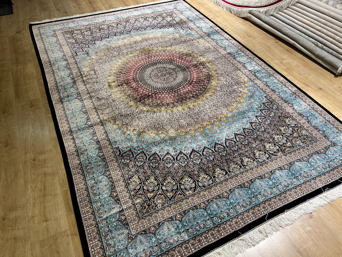 7x10 Ft Blue Silk Rug, Classic Medallion Design, Traditional Pattern
