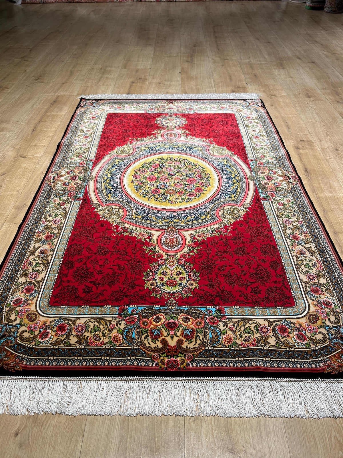 Red Silk Rug, Floral Medallion Design, Classic Silk Carpet