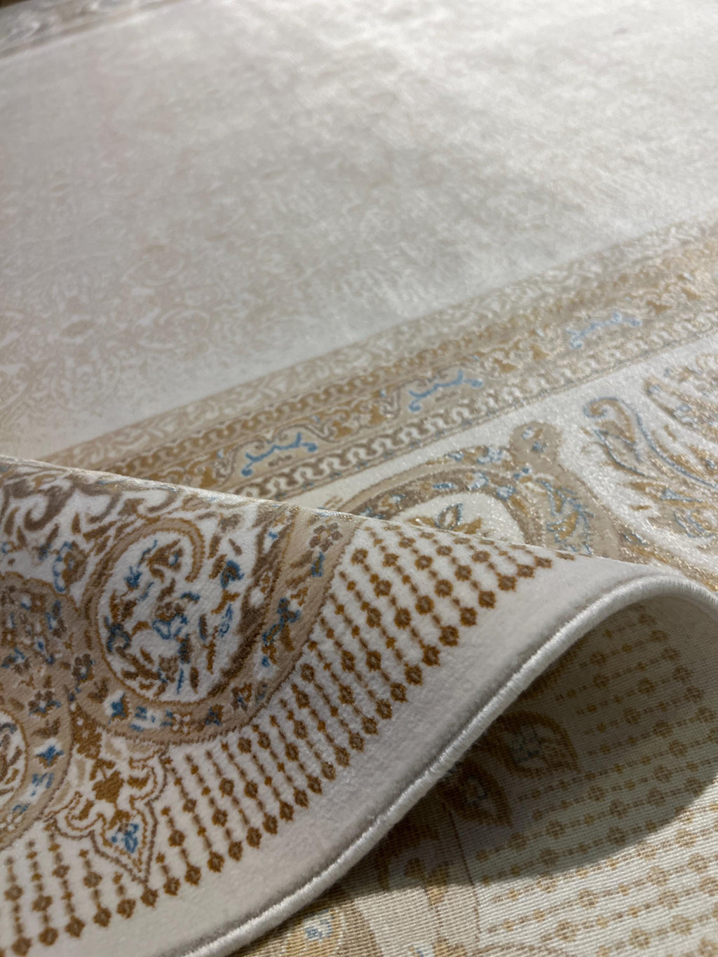 Cream Gold Silk Carpet, 8x11 ft, Luxury Silk Rug, Home Decor