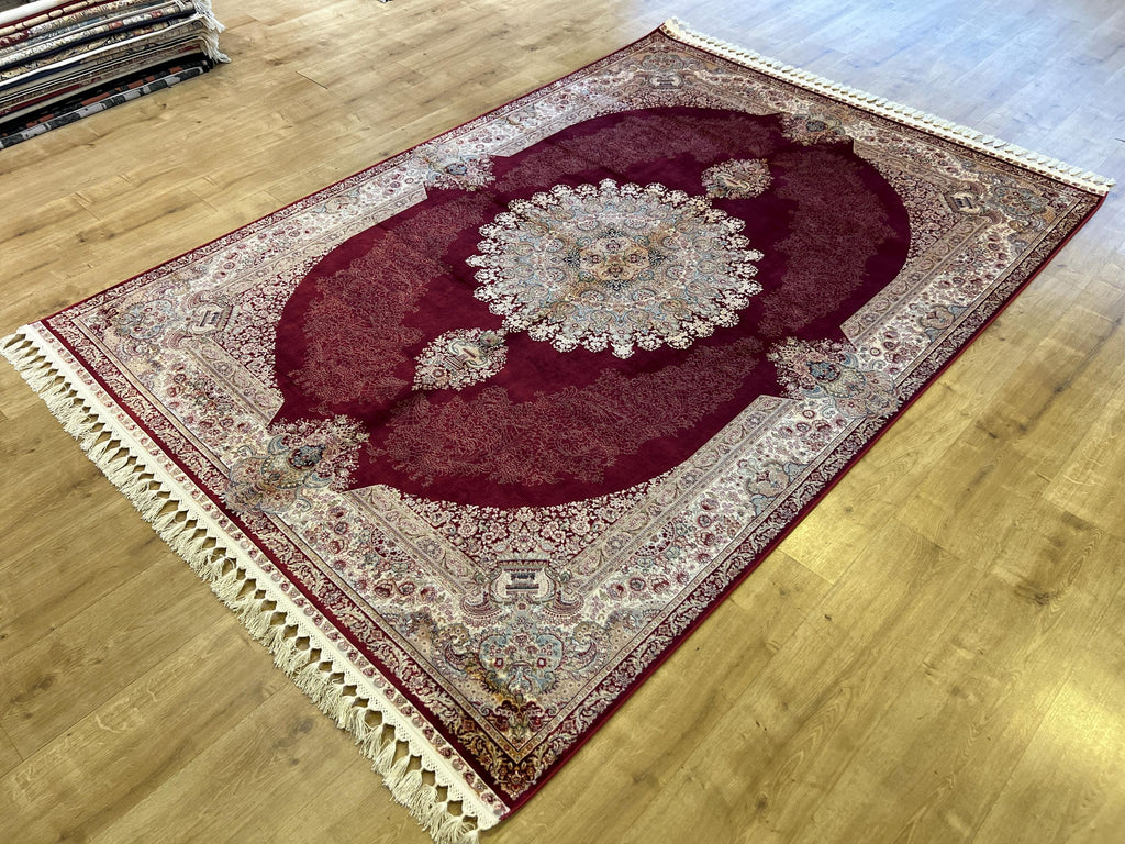 5x8 ft Red Silk Rug, Grand Gold Medallion, Classic Turkish Style, Luxury Carpet