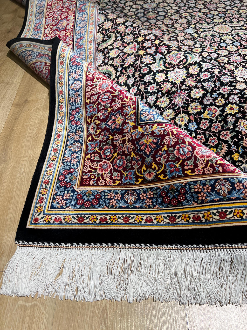 7x10 Ft Black Silk Rug With Red Border, Traditional Floral Classic Design