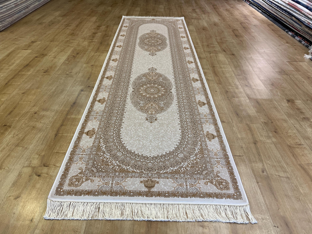 Cream Gold Medallion Silk Runner Rug, 3x10 ft, Classic Luxury Hallway Rug