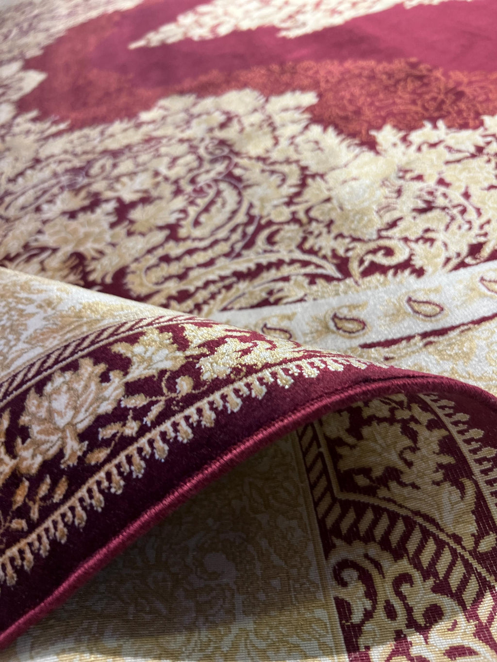8x11 ft Red Silk Rug with Gold Medallion – Classic Turkish Style Luxury Carpet
