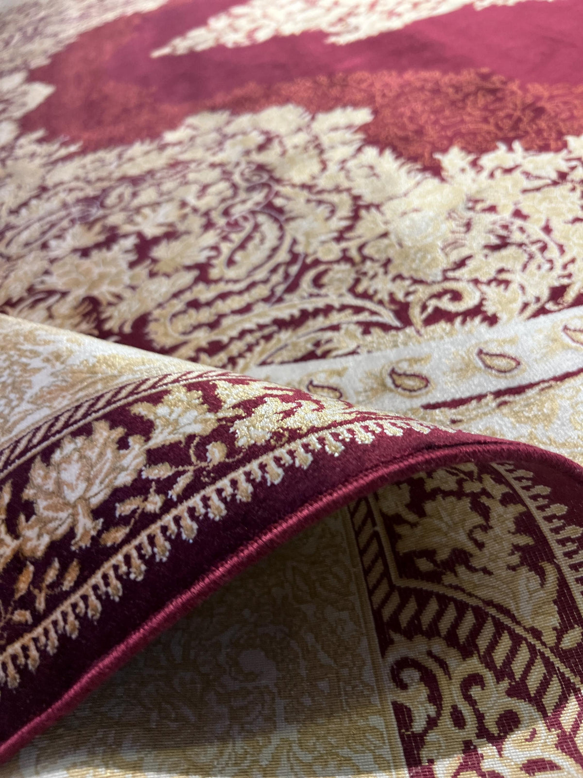 8x11 ft Red Silk Rug with Gold Medallion – Classic Turkish Style Luxury Carpet