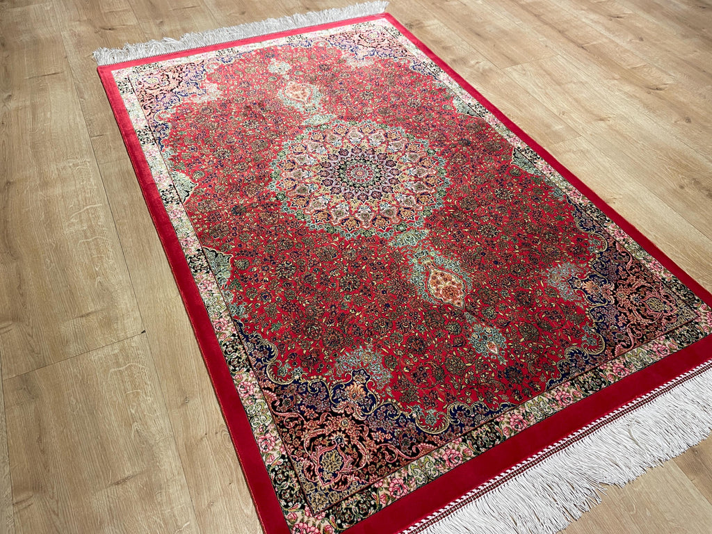 Red Small Silk Rug, Medallion Design Small Gift Carpet, Luxury Home Decor