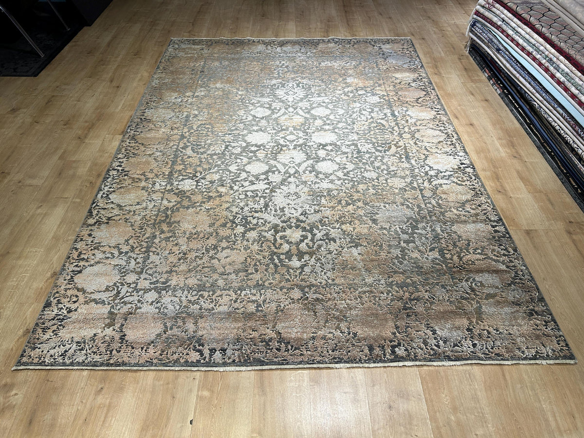 5x8 ft Brown Gray Bamboo Rug with Antique Distressed Design