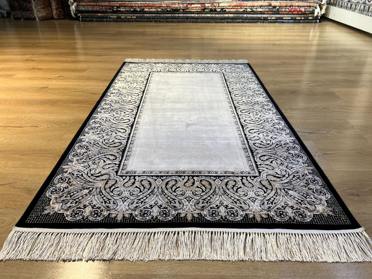 Cream Silk Rug with Black Border, 3x5 ft, Classic Luxury Small Rug