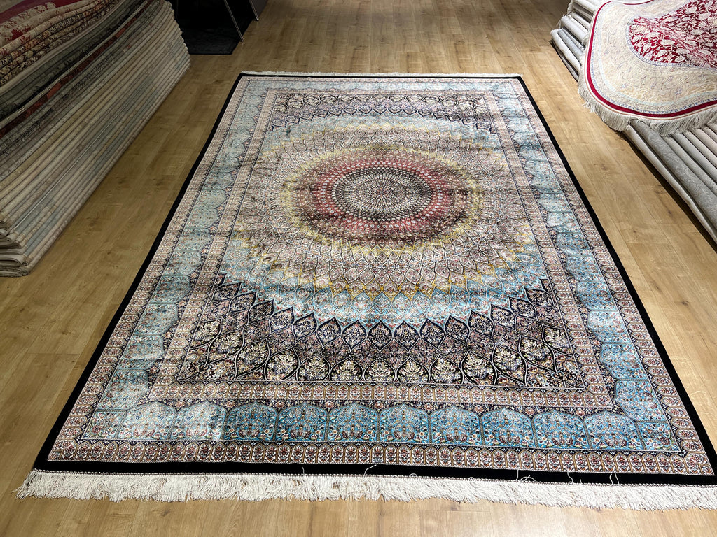 7x10 Ft Blue Silk Rug, Classic Medallion Design, Traditional Pattern