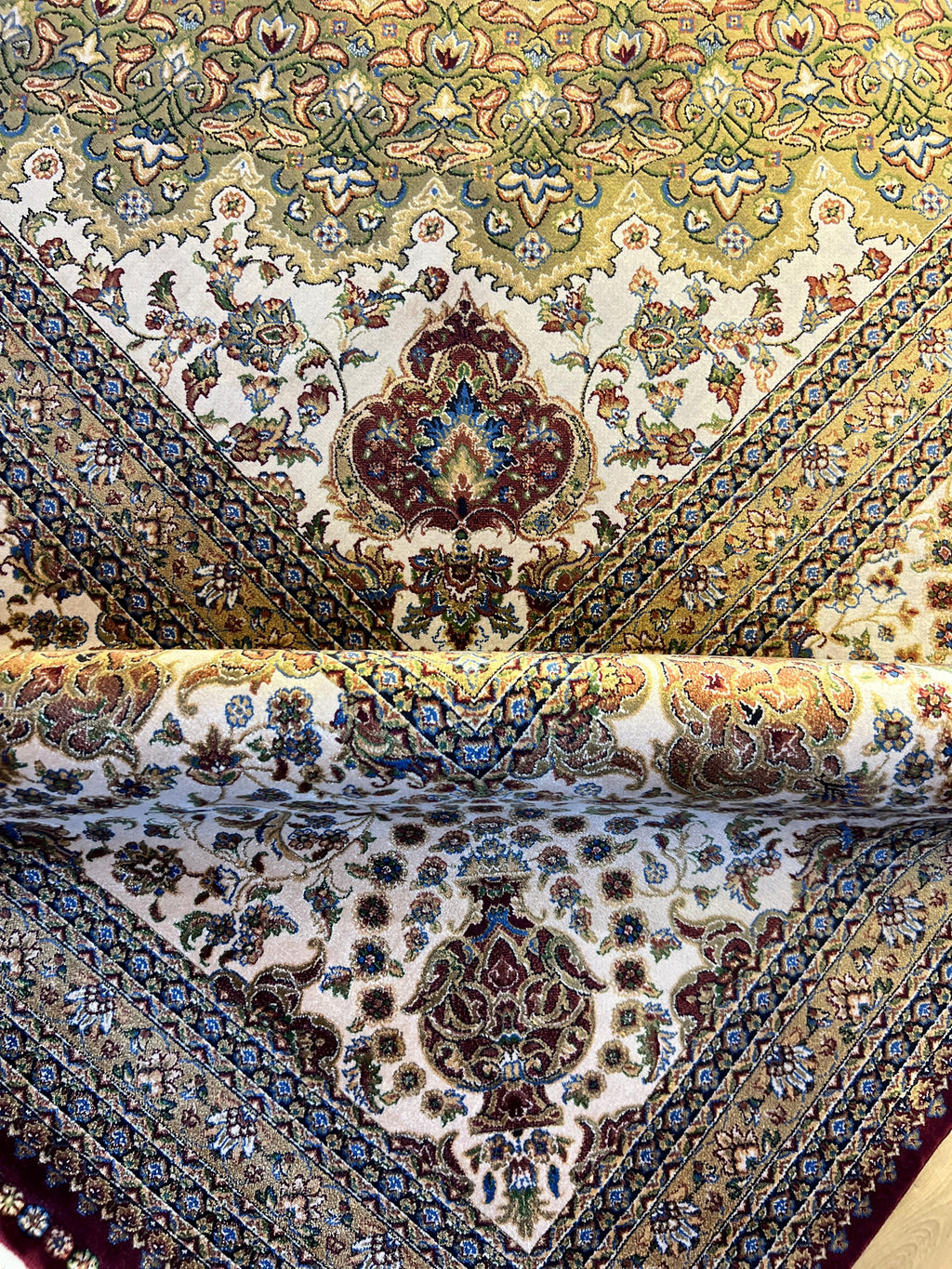 Red Medallion Silk Rug, 10x13 ft, Large Classic Traditional Area Rug