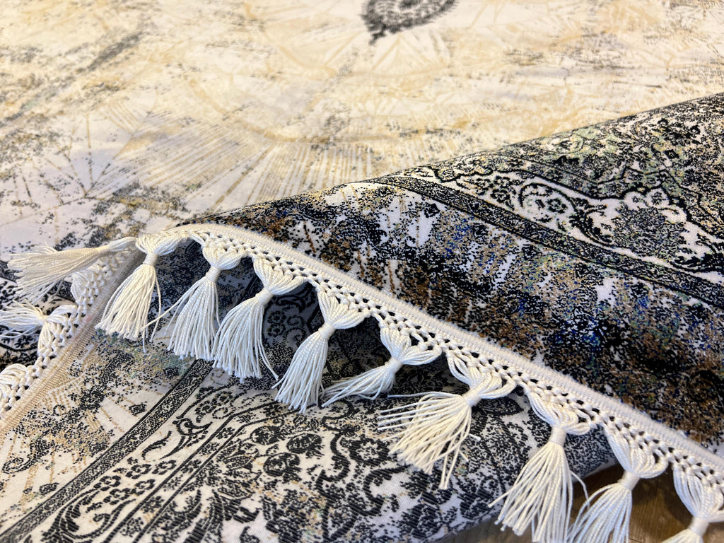 Cream Silk Rug, Grey Border Antique Medallion Classic Design