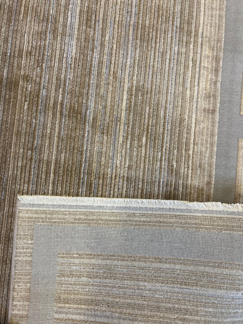 5x8 Ft Gold Brown Bamboo Rug with Modern Gray Border Design