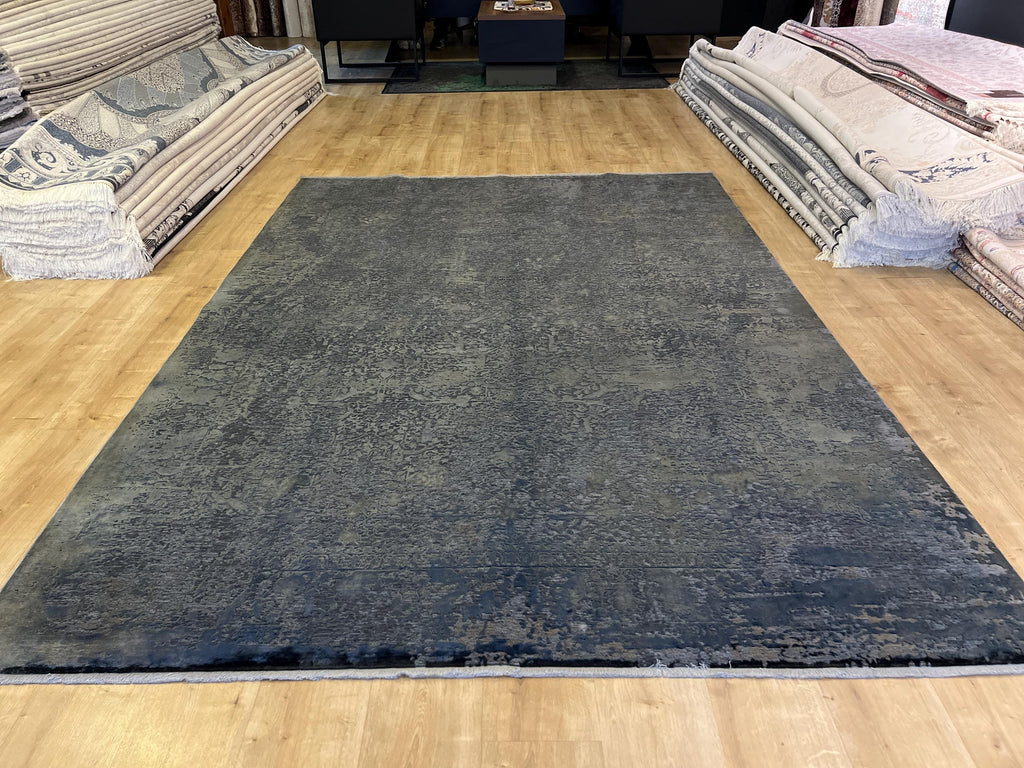 Dark Gray Bamboo Rug with Antique Distressed Design