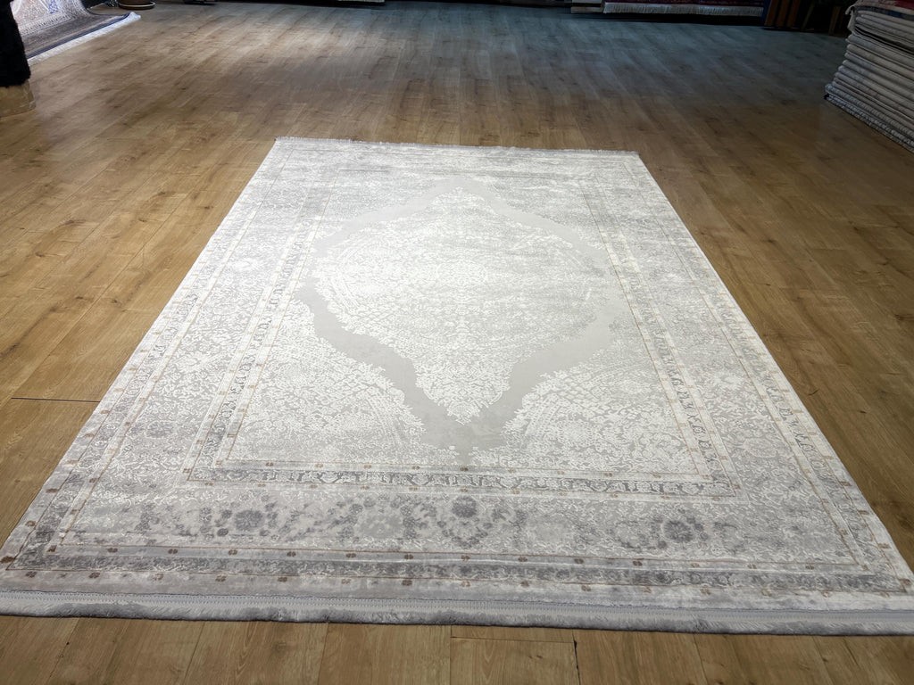 Gray Silver Bamboo Area Rug, Turkish Medallion Design Carpet (5x8 ft)