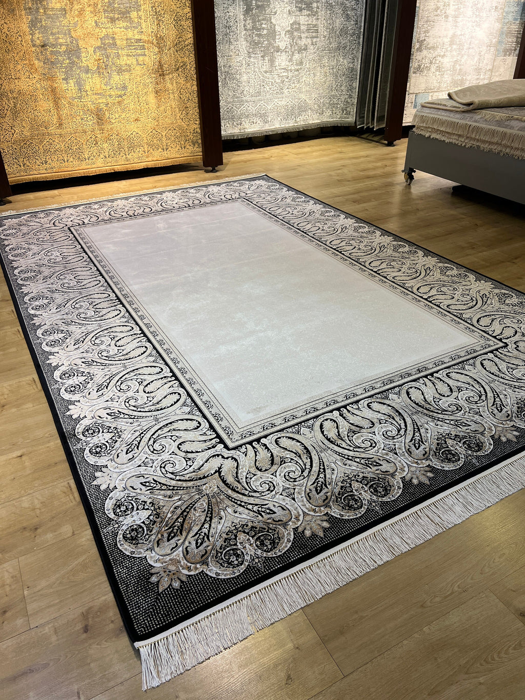 Cream Silk Rug, Black Framed Elegant Style, Luxury Home Decor