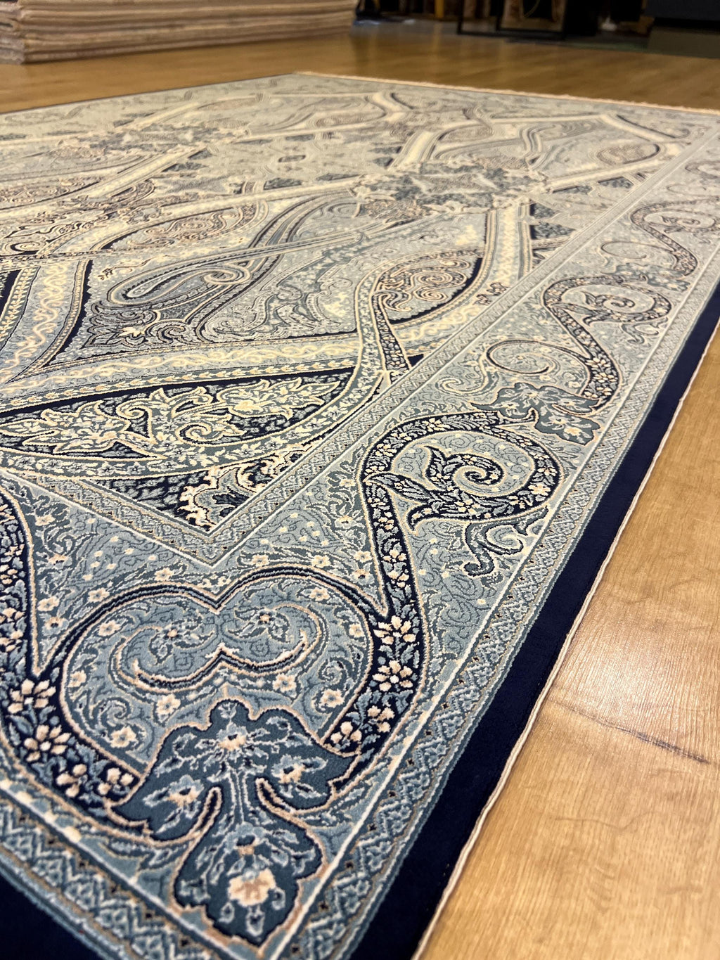 5x8 ft Silk Rug, Blue Tones with Timeless Motifs, Luxury Classic Silk Carpet