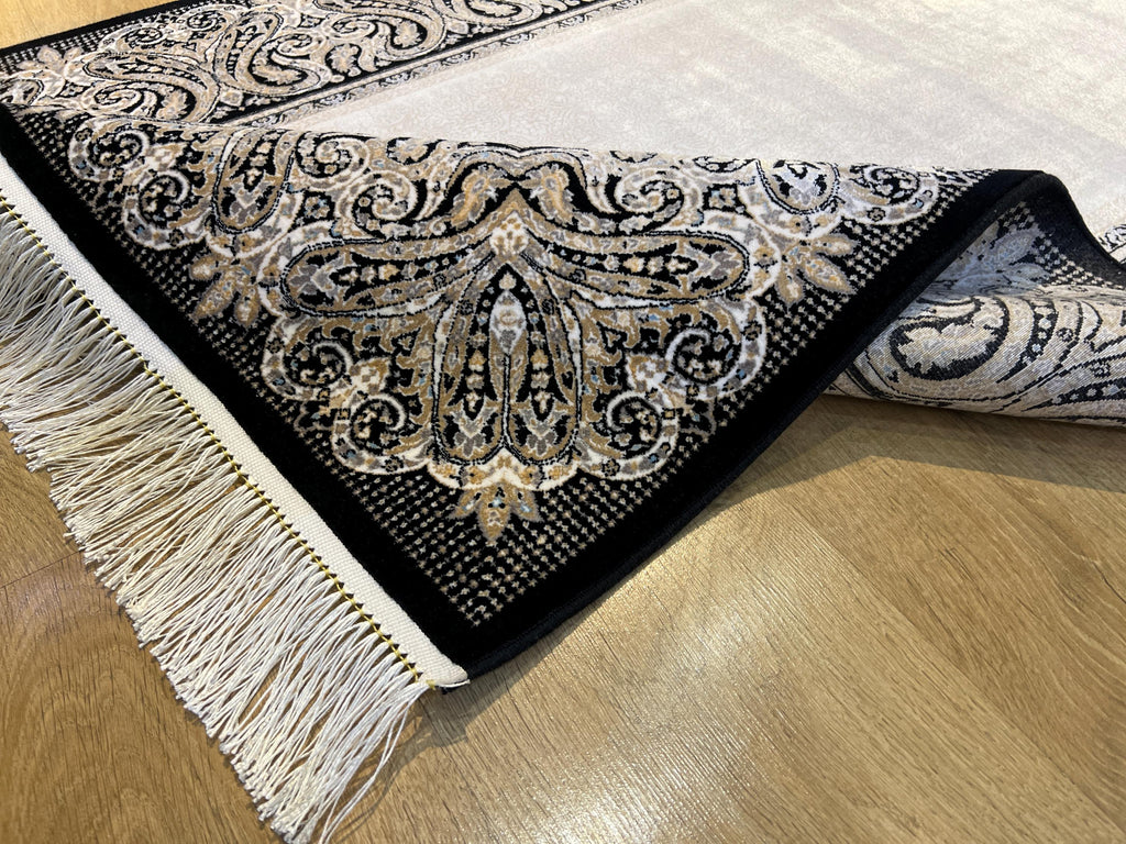 Cream Silk Rug with Black Border, 3x5 ft, Classic Luxury Small Rug