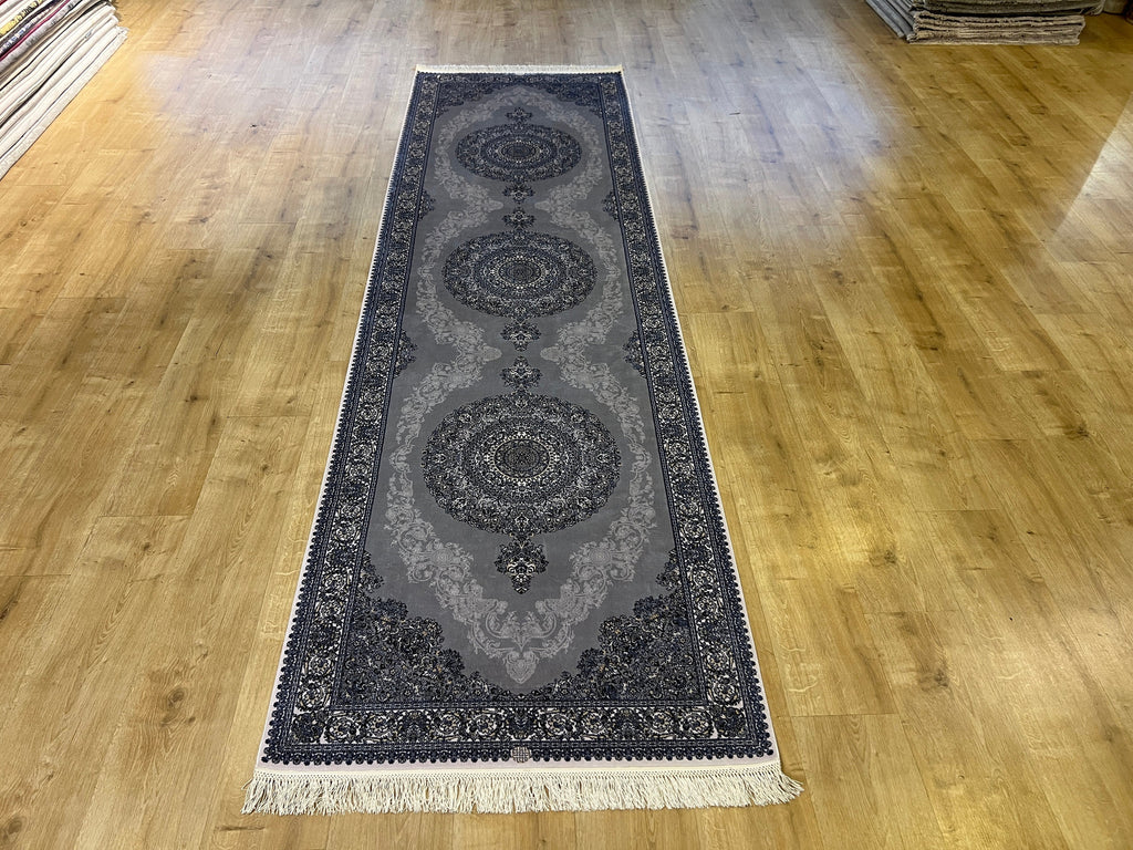 Gray Blue Medallion Silk Runner Rug, 3x10 ft, Classic Luxury Hallway Rug