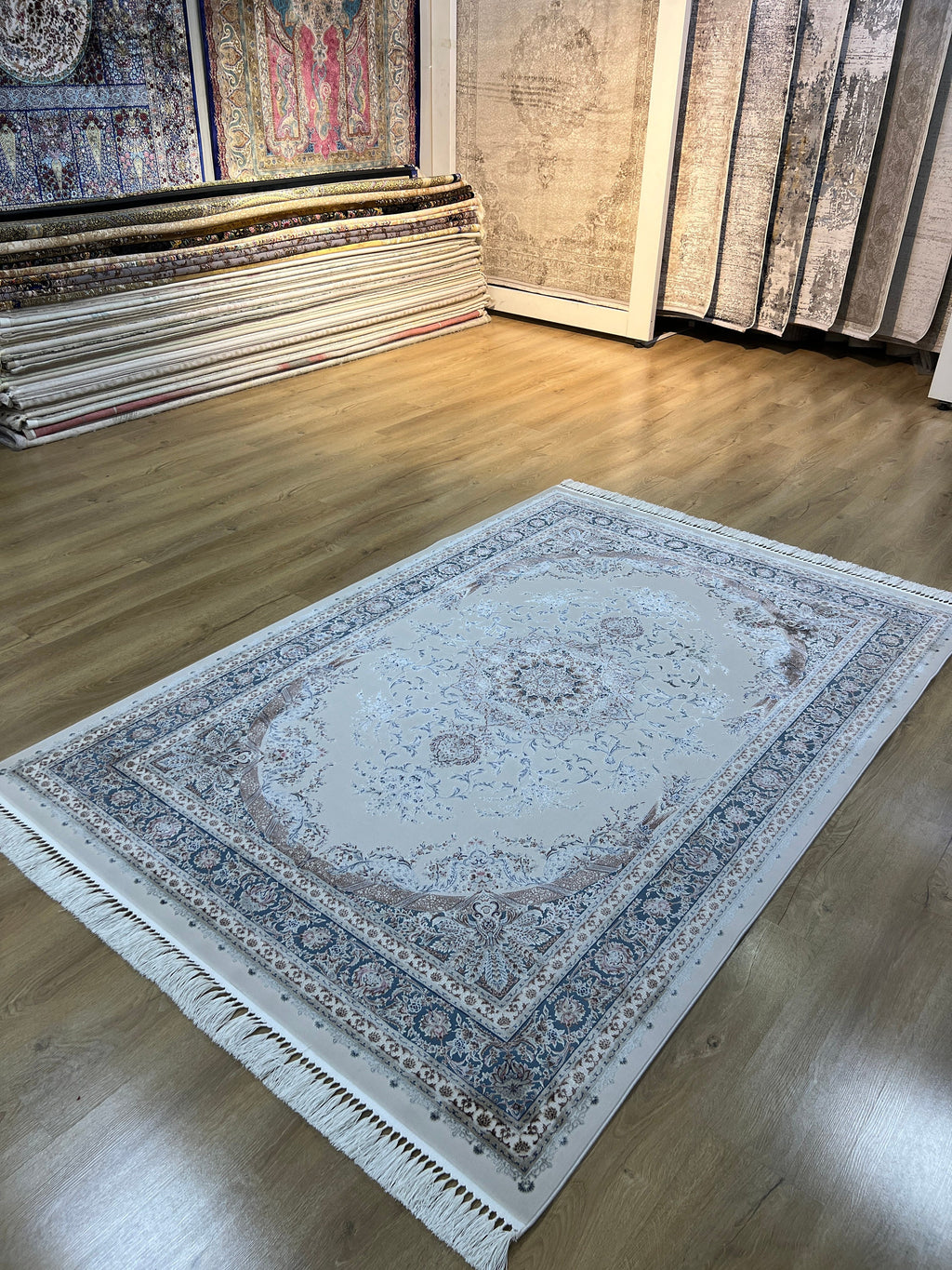 5x8 ft Ivory Silk Rug with Blue Border and Medallion, Classic Turkish Style