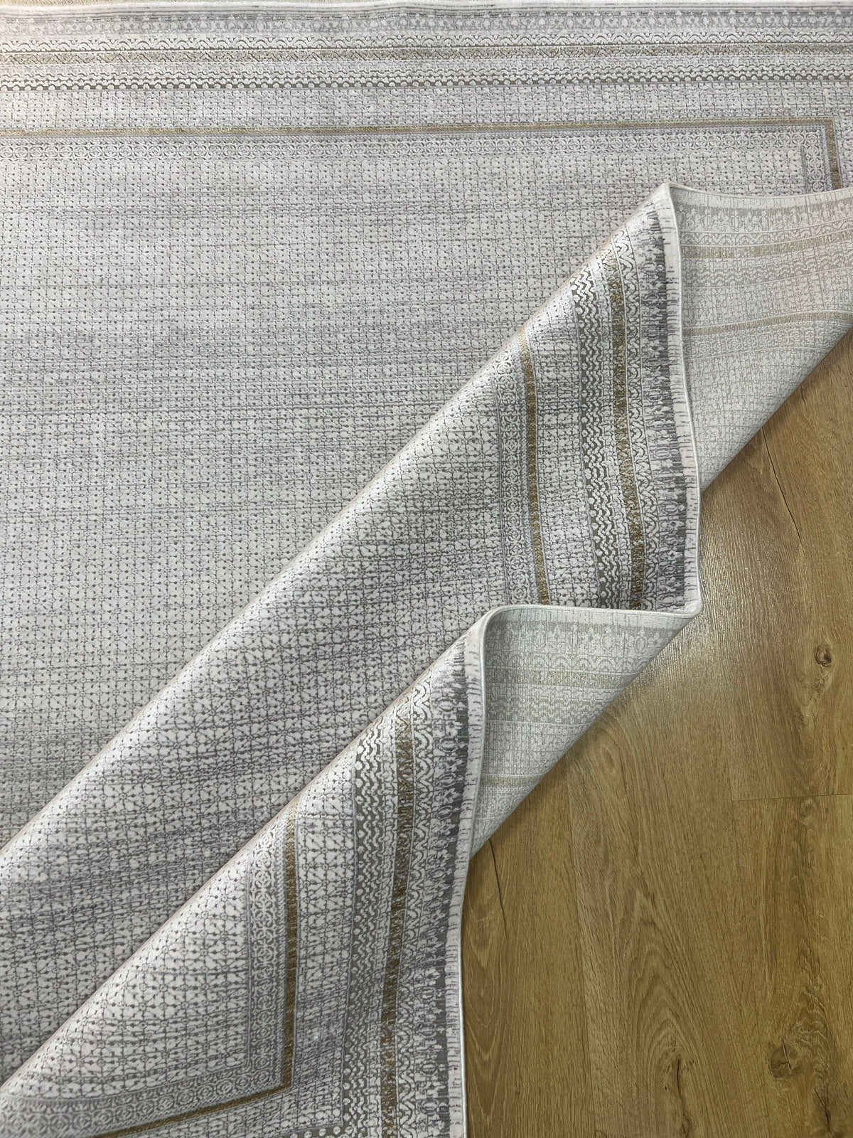 5x8 ft Gray Geometric Pattern Bamboo Rug with Gold Lines