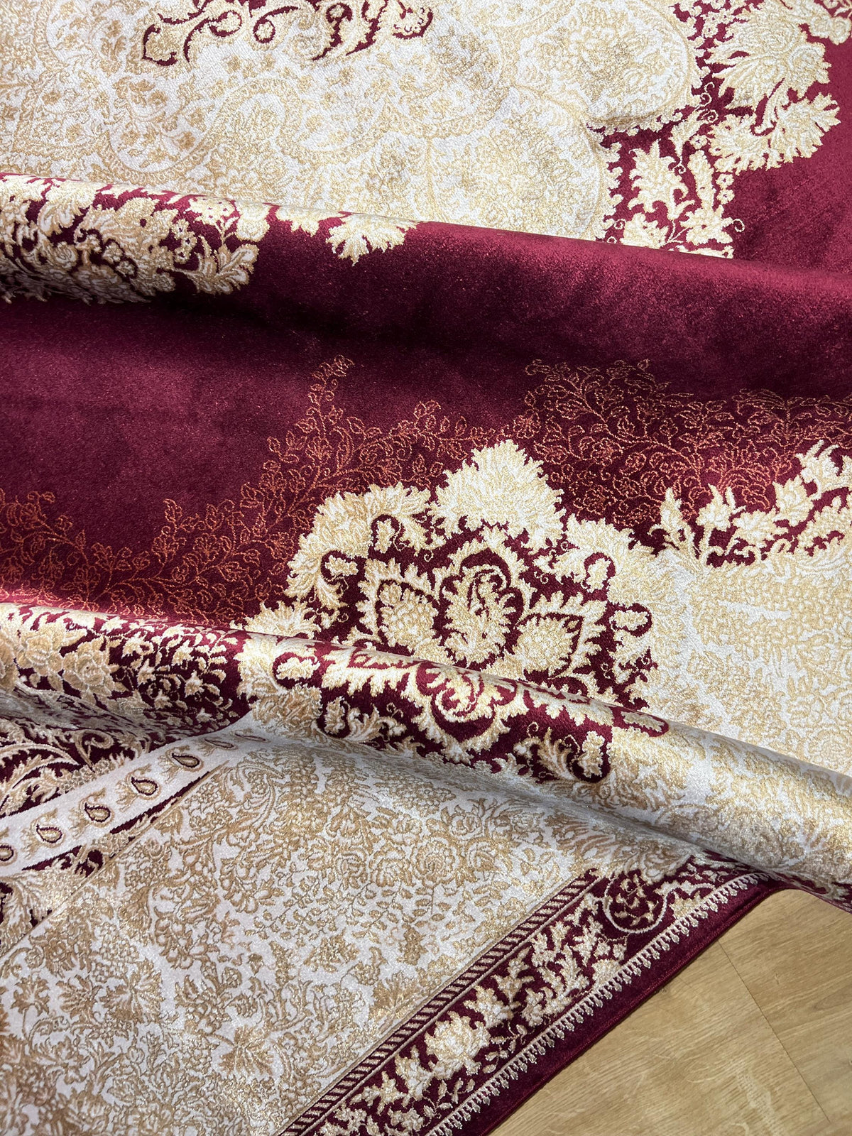 8x11 ft Red Silk Rug with Gold Medallion – Classic Turkish Style Luxury Carpet