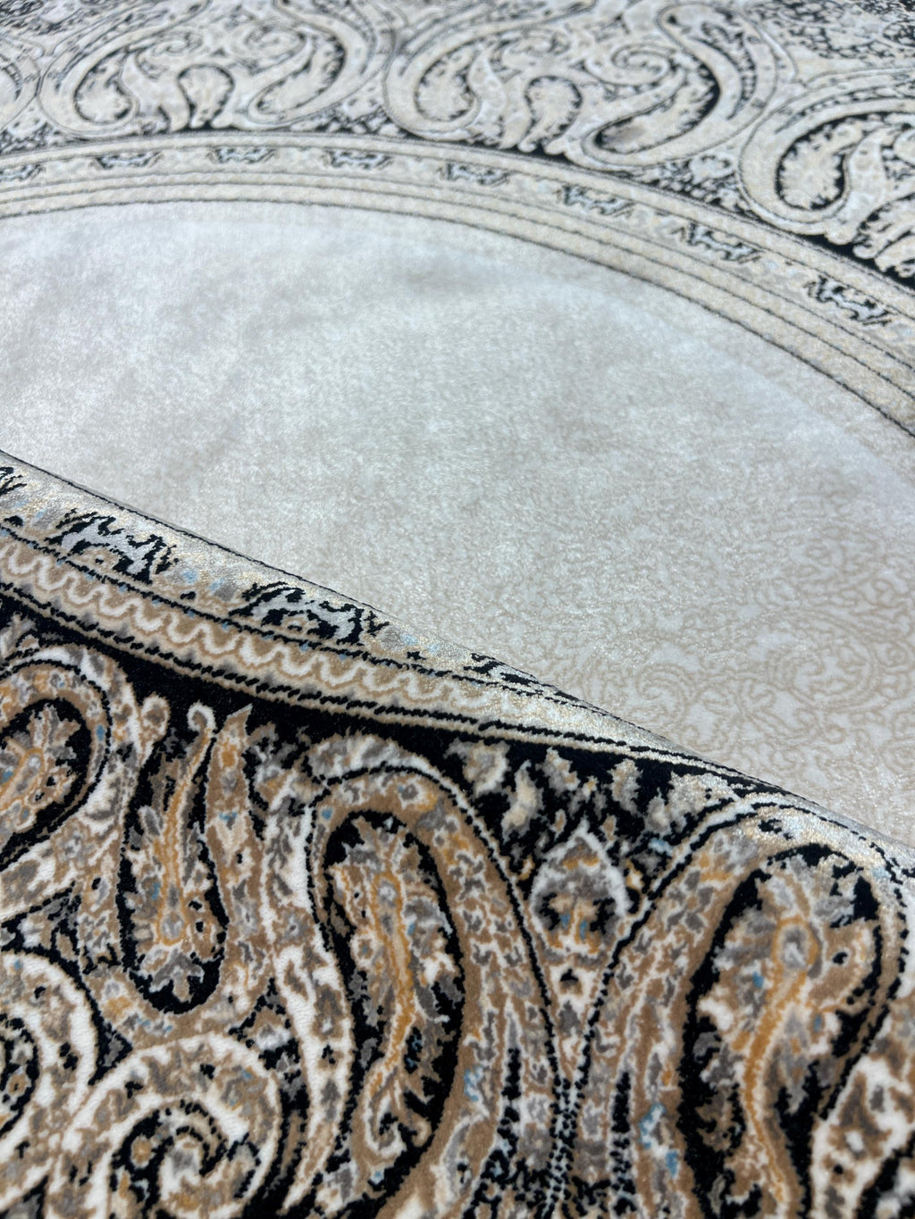 5x5 Ft Round Cream Silk Rug, Black Framed Border, Classic Luxury Turkish Rug