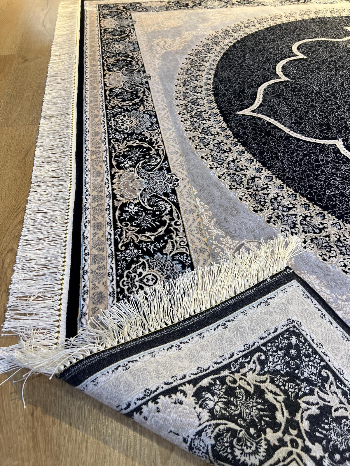 7x10 ft Black Silk Bamboo Rug with Medallion, Luxury Classic Design