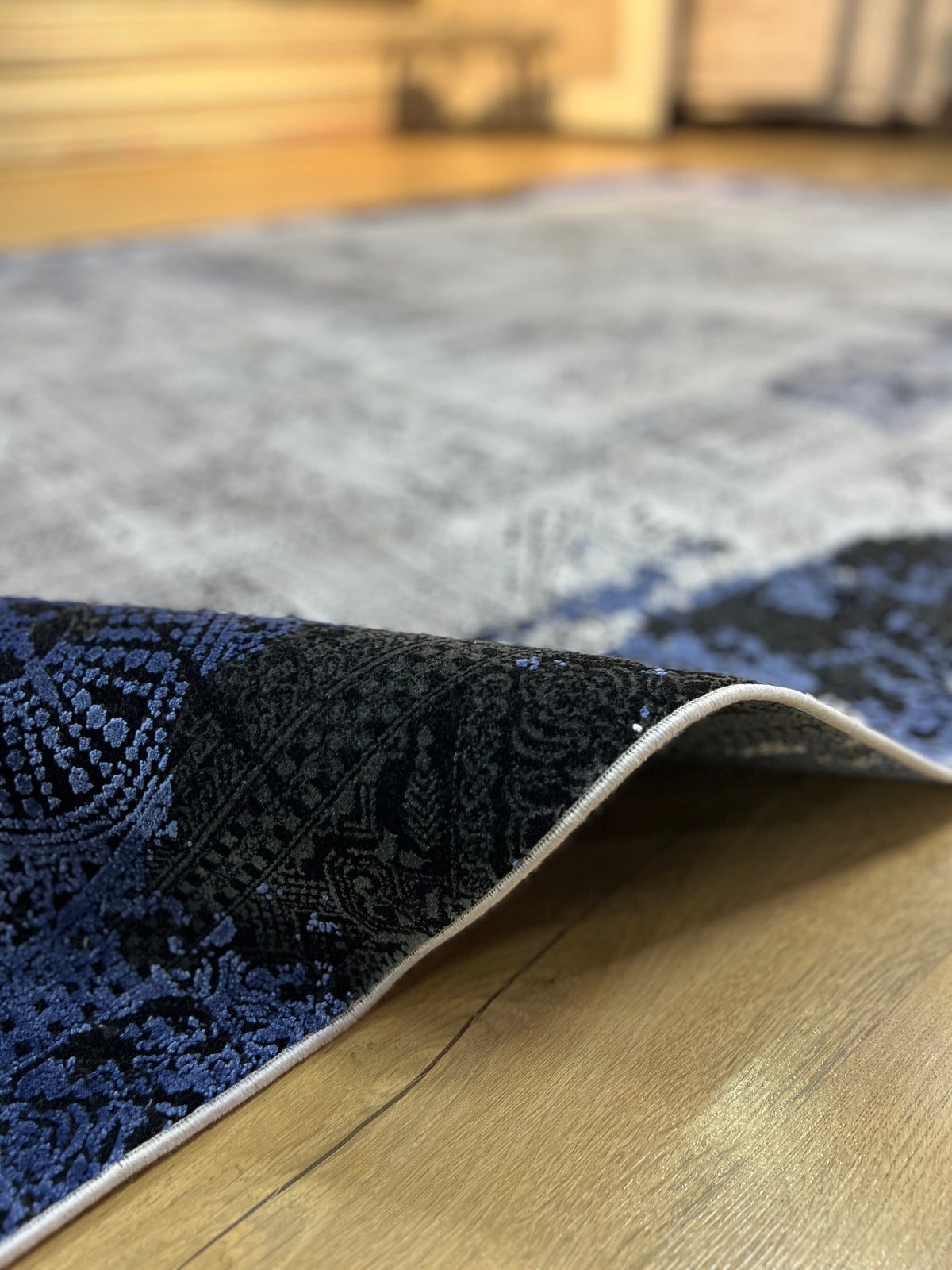 7x10 Ft Blue Gray Traditional Ethnic Pattern Distressed Bamboo Rug