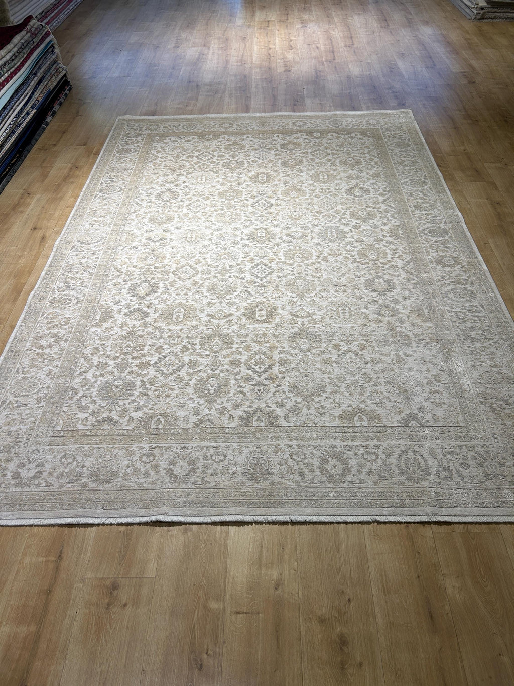 Gray Beige Floral Bamboo Rug with Ethnic Modern Patterns