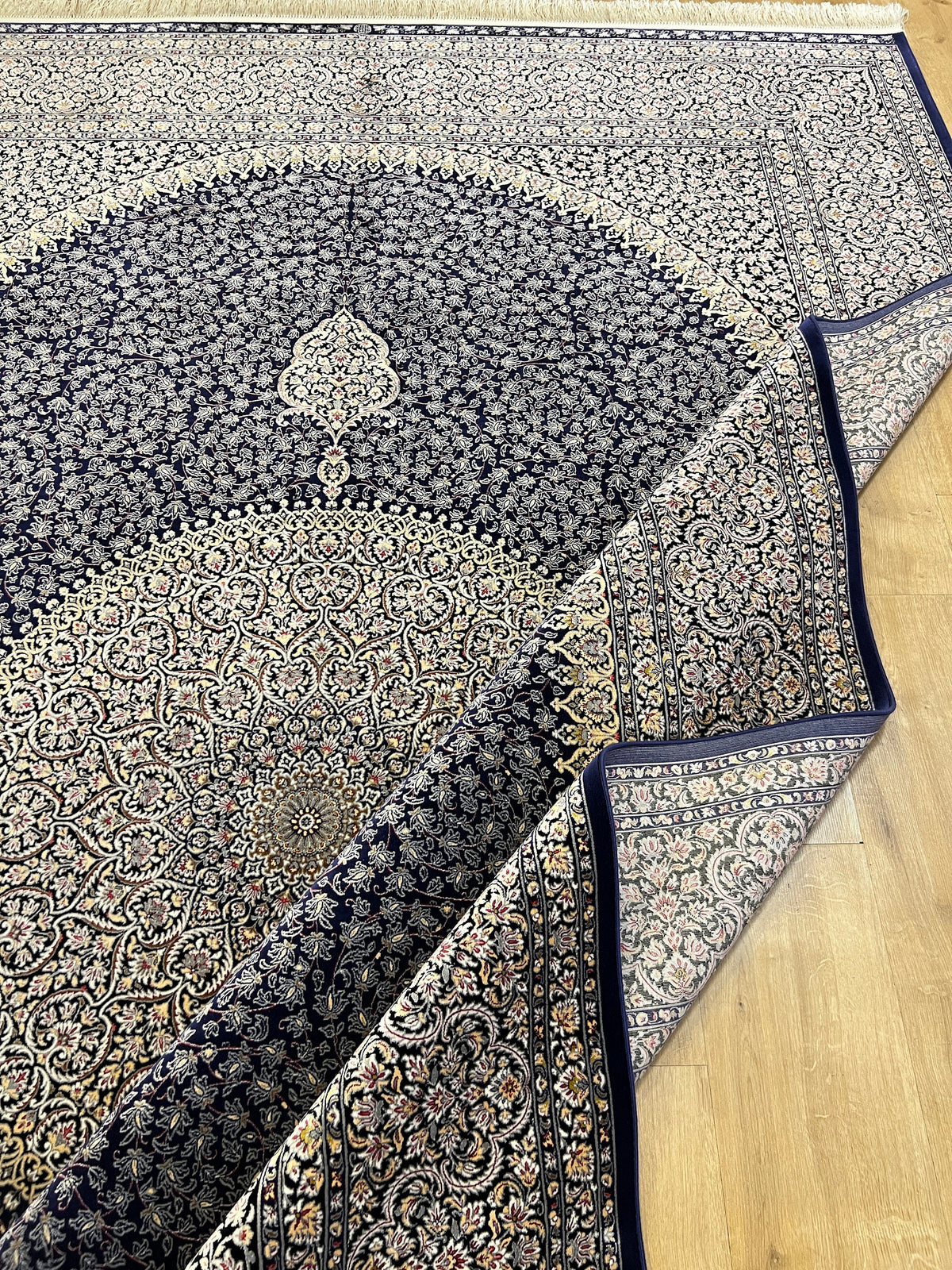 7x10 ft Modal Silk Rug, Medallion Pattern, Luxury Turkish Rug, Home Decor