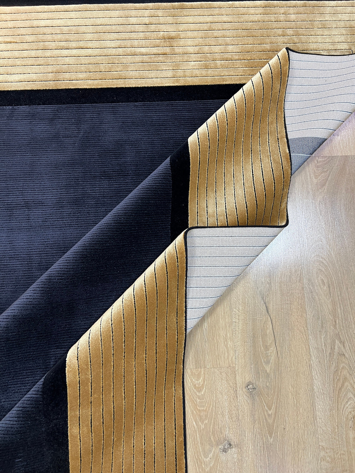 5x8 Turkish Modern Rug, Black & Gold Bamboo Acrylic Rug