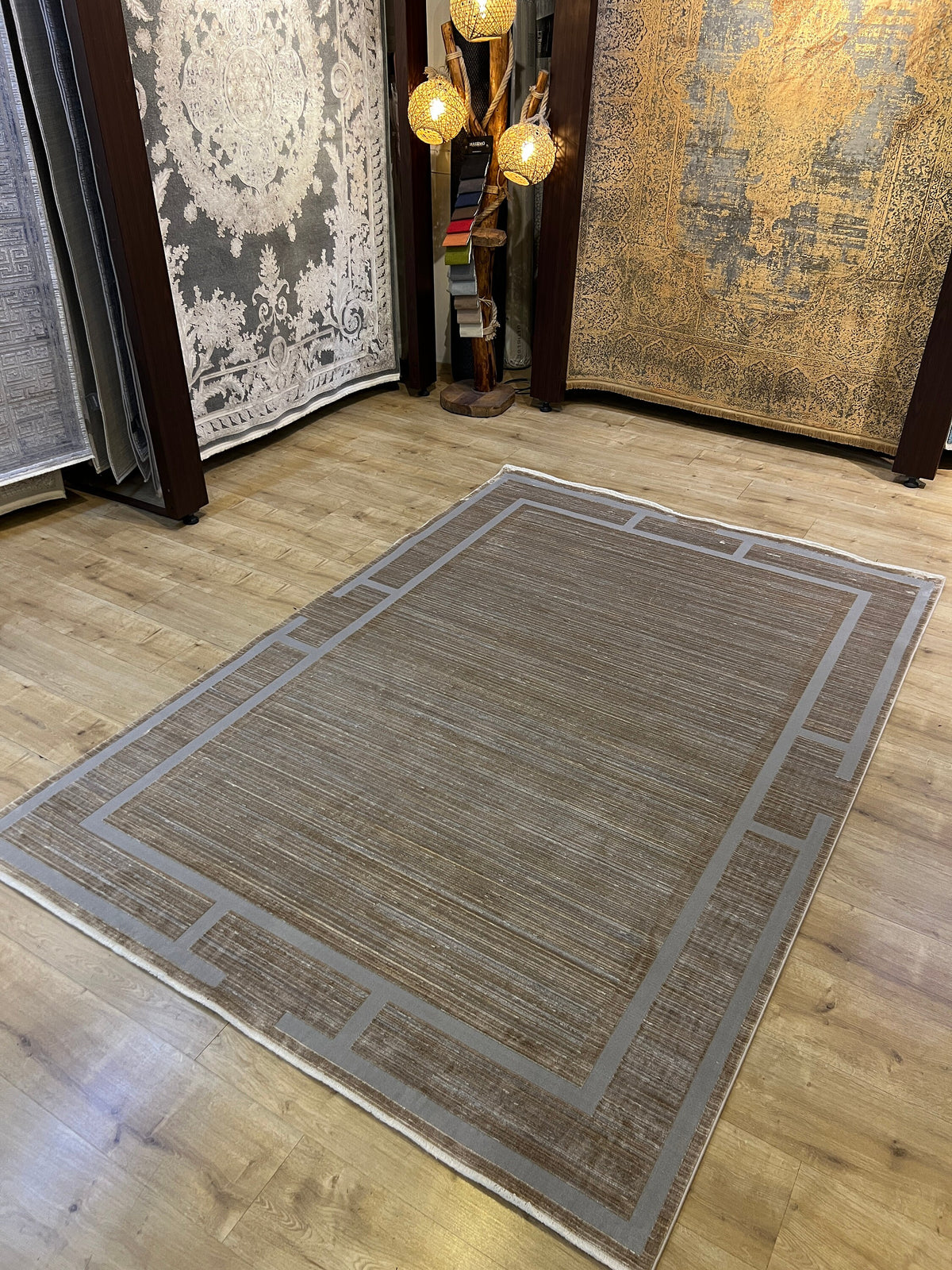 5x8 Ft Gold Brown Bamboo Rug with Modern Gray Border Design
