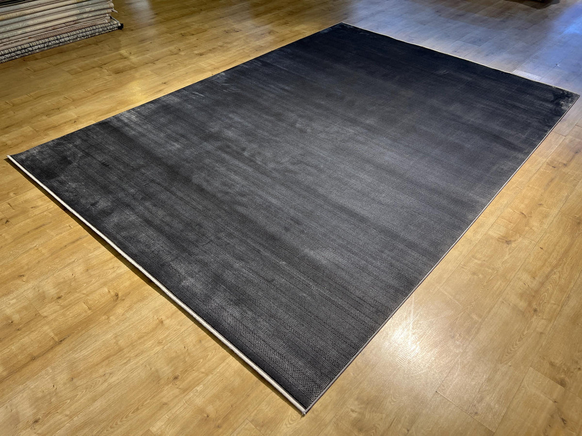 7x10 ft Gray Modern Bamboo Rug with Minimalist Design