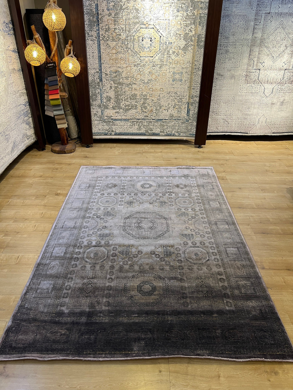 5x8 Ft Ethnic Geometric Medallion Gray Bamboo Area Rug
