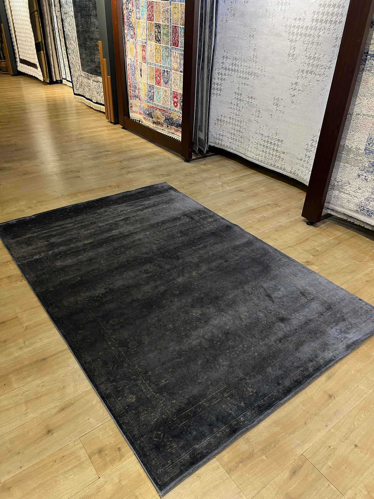 Smoked Gray  Bamboo Rug, Distressed Pattern Traditional Rug, Luxury Home Decor