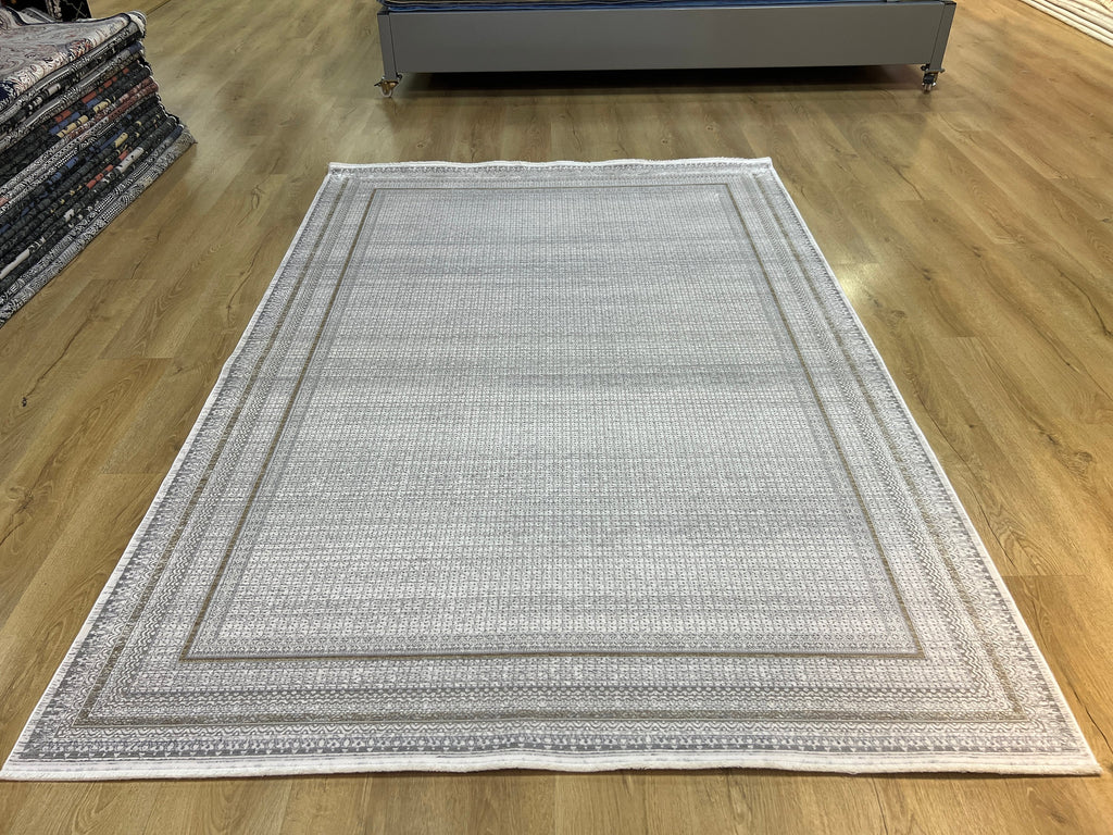 5x8 ft Gray Geometric Pattern Bamboo Rug with Gold Lines