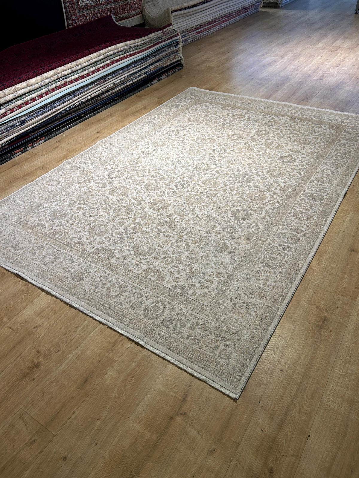 Gray Beige Floral Bamboo Rug with Ethnic Modern Patterns