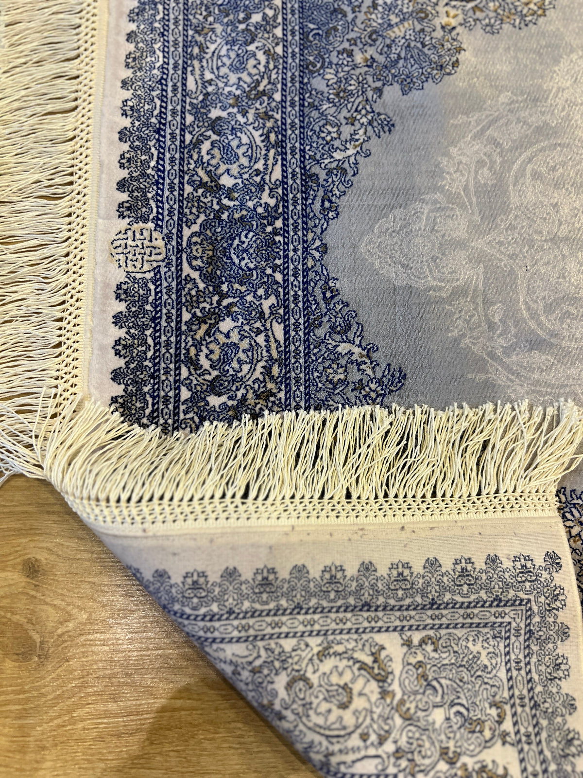 Gray Blue Medallion Silk Runner Rug, 3x10 ft, Classic Luxury Hallway Rug